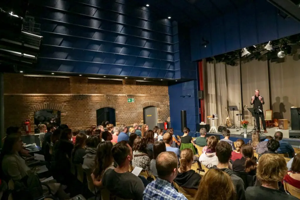 CC3 Germany3 mittendrin copy